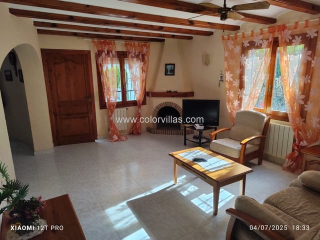 Chalet de 3 habitaciones en Moraira, Teulada-Moraira en venta con garaje - 599.000 € (Ref: 9414631)