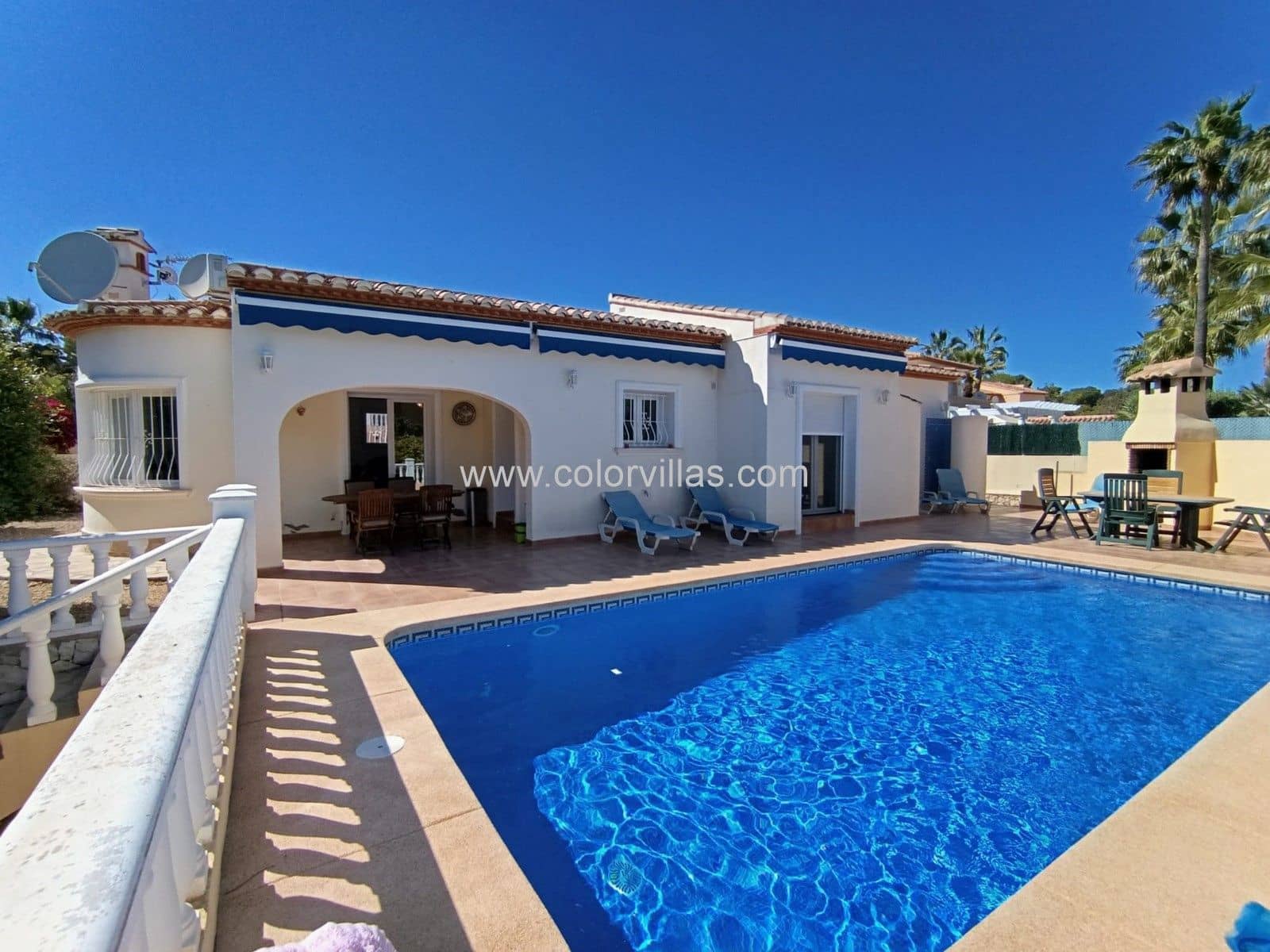 4 soverom Villa til salgs i Moraira med garasje - € 625 000 (Ref: 9414632)