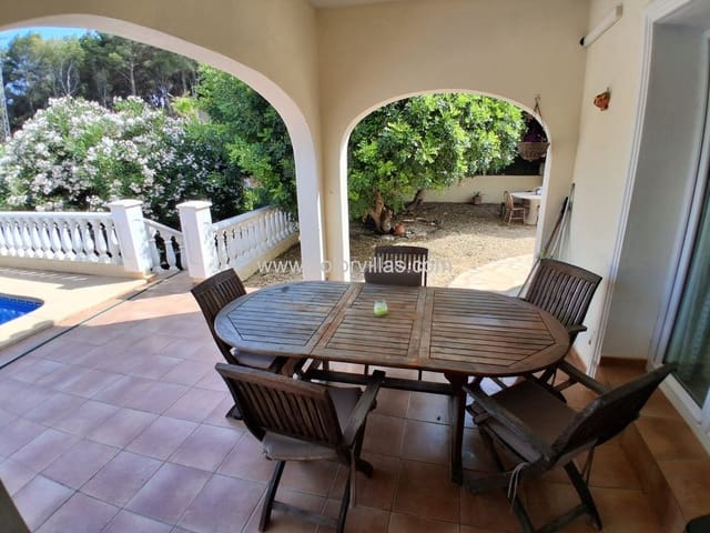 4 soverom Villa til salgs i Moraira, Teulada-Moraira med garasje - € 625 000 (Ref: 9414632)