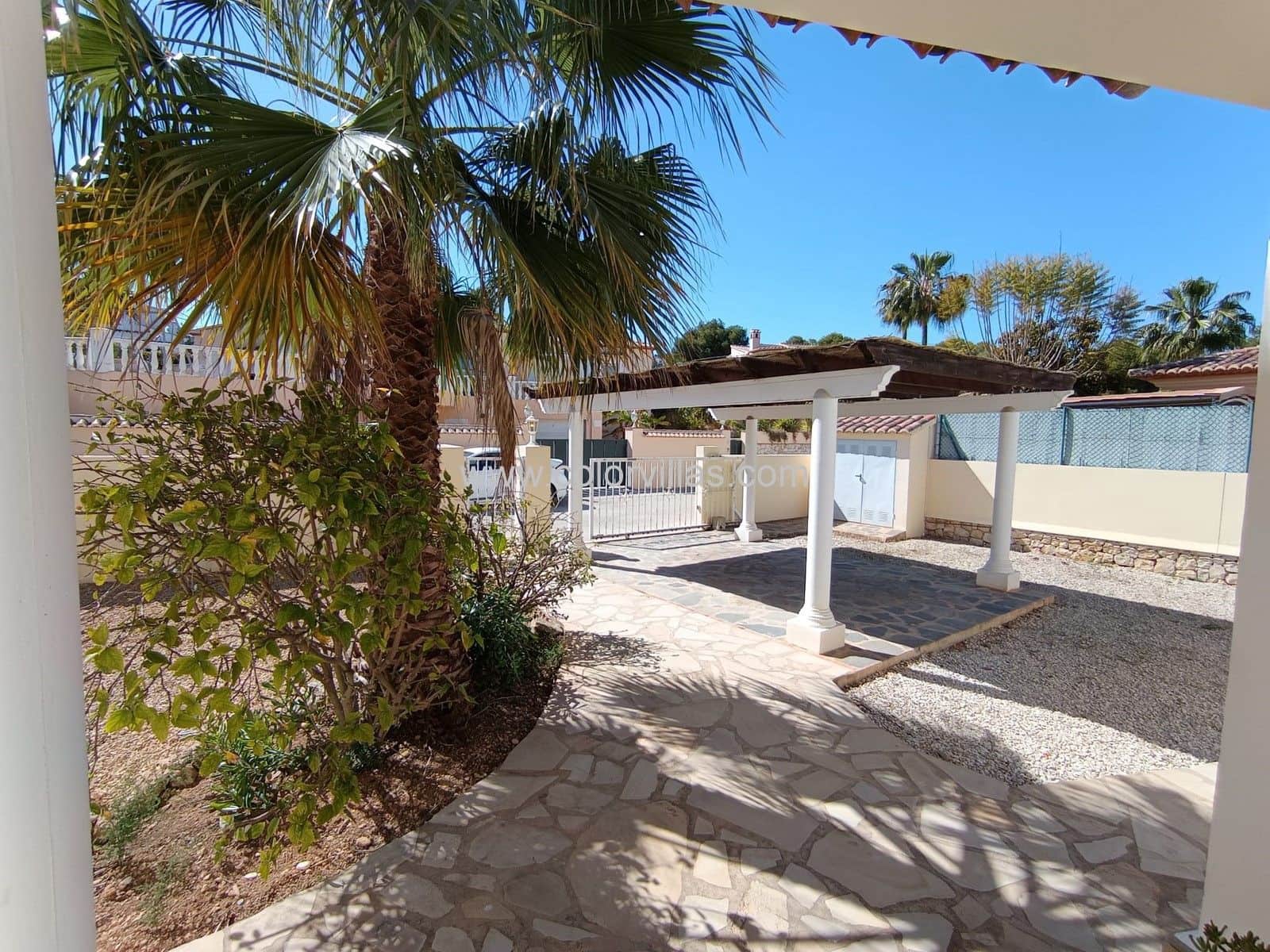 4 soverom Villa til salgs i Moraira med garasje - € 625 000 (Ref: 9414632)