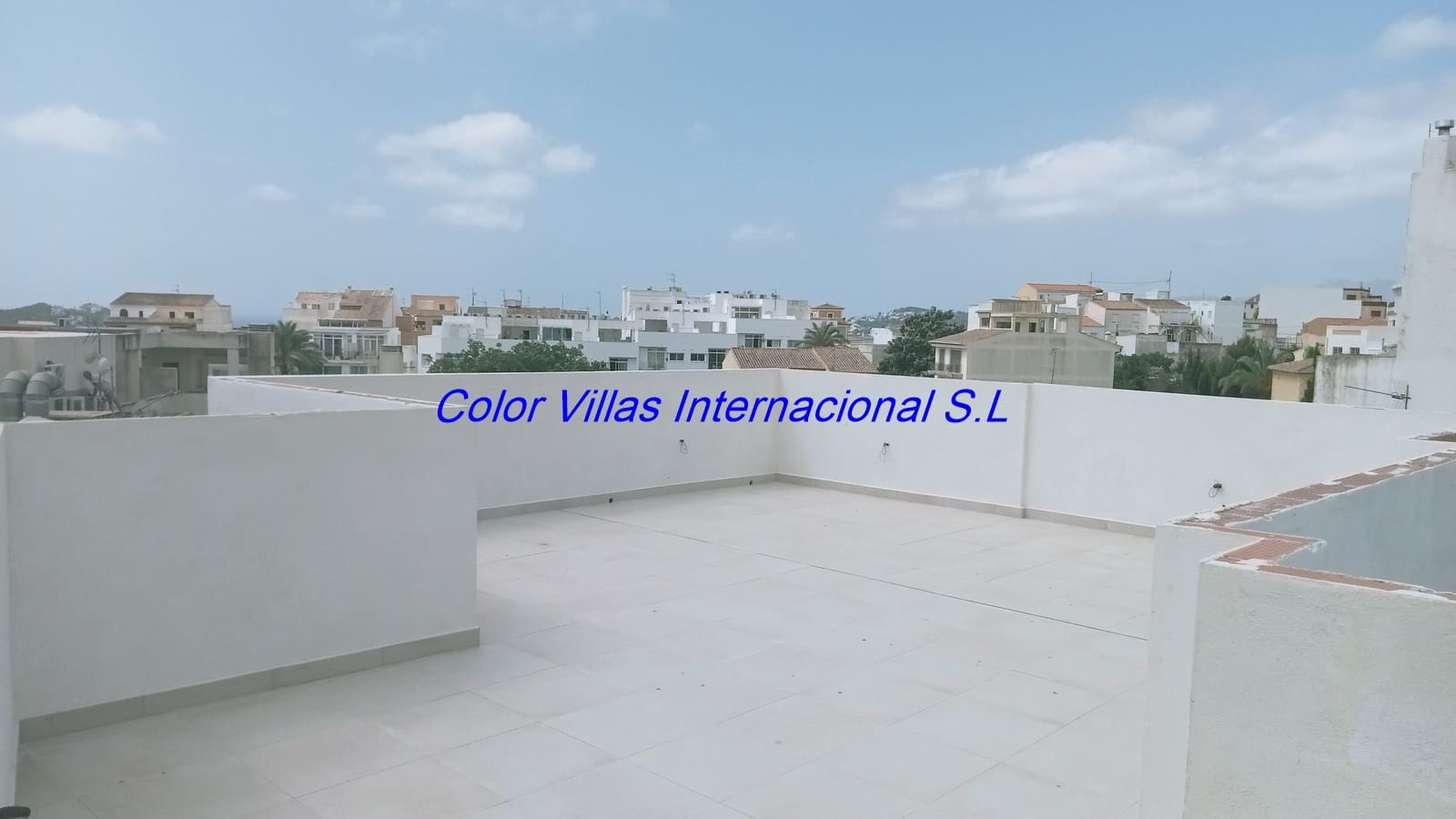 3 soverom Hus til salgs i Benitachell / Benitatxell med svømmebasseng - € 349 000 (Ref: 9414634)