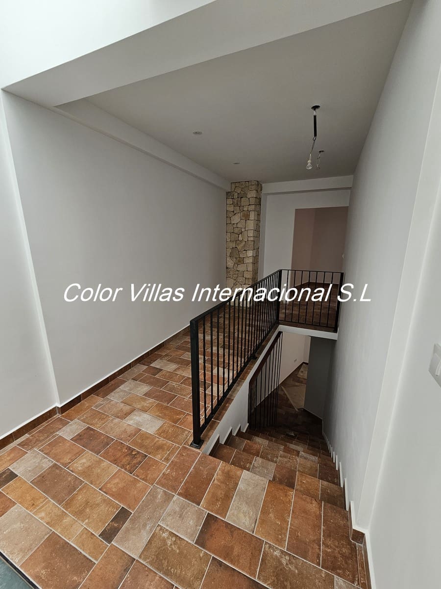 3 soverom Hus til salgs i Benitachell / Benitatxell med svømmebasseng - € 349 000 (Ref: 9414634)