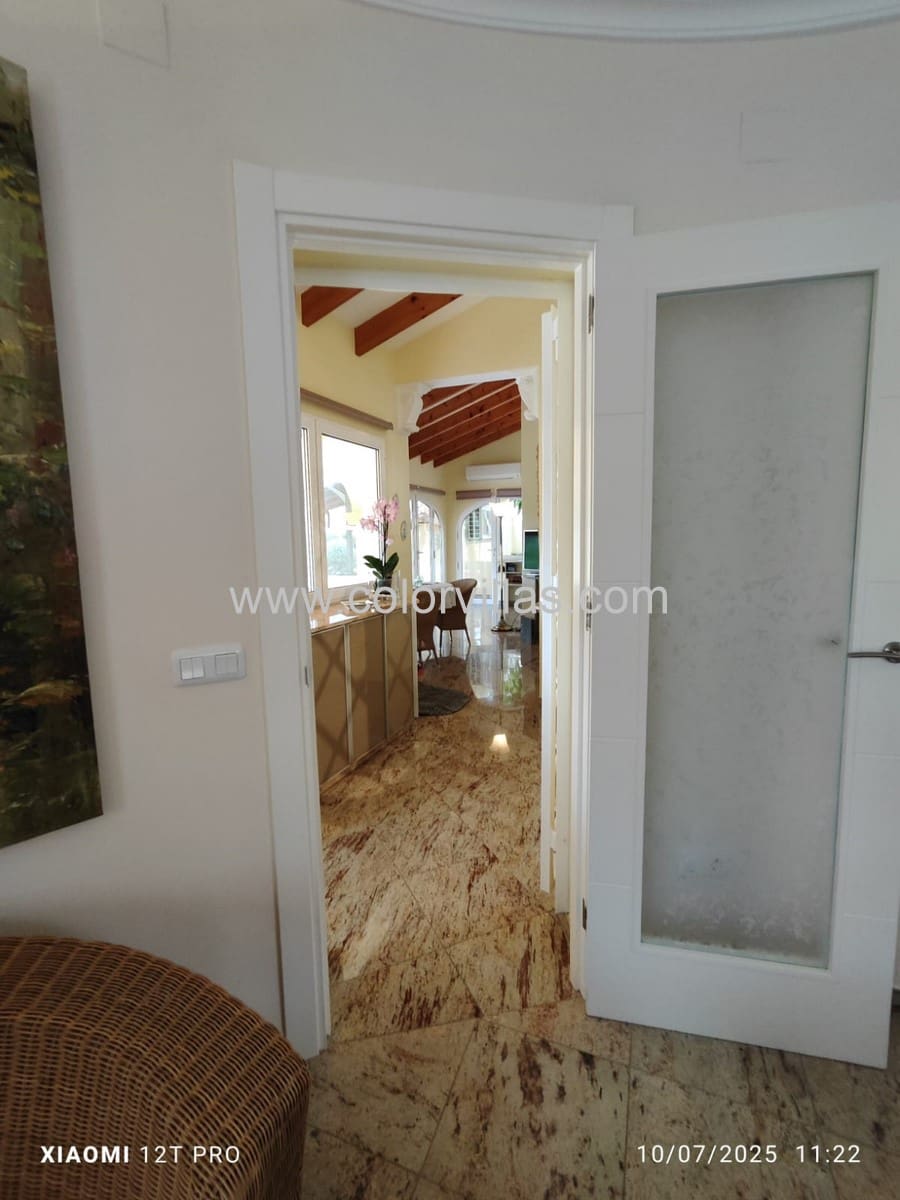 Chalet de 3 habitaciones en Moraira en venta con garaje - 795.000 € (Ref: 9414635)