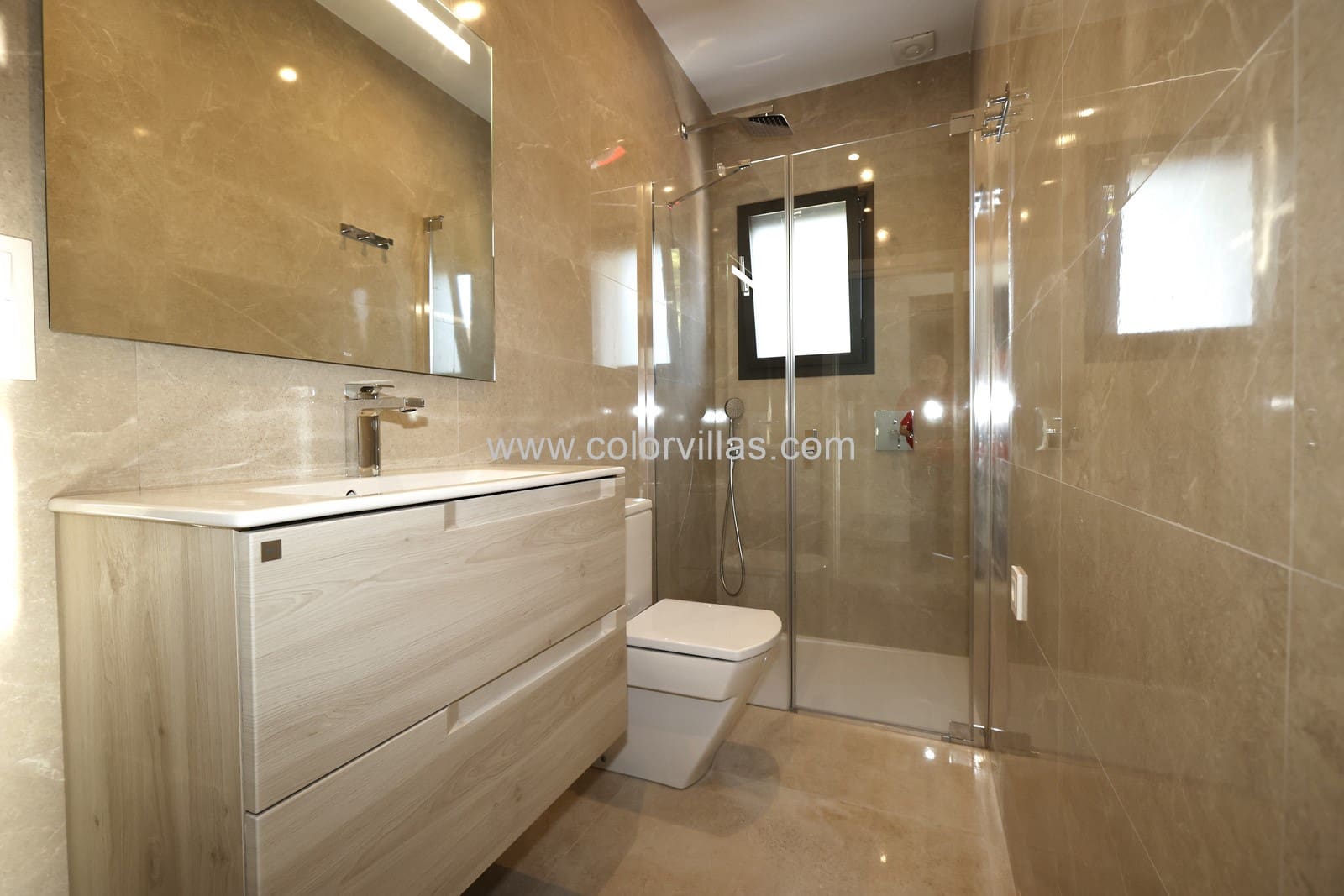 Chalet de 4 habitaciones en Calpe / Calp en venta con garaje - 840.000 € (Ref: 9414637)