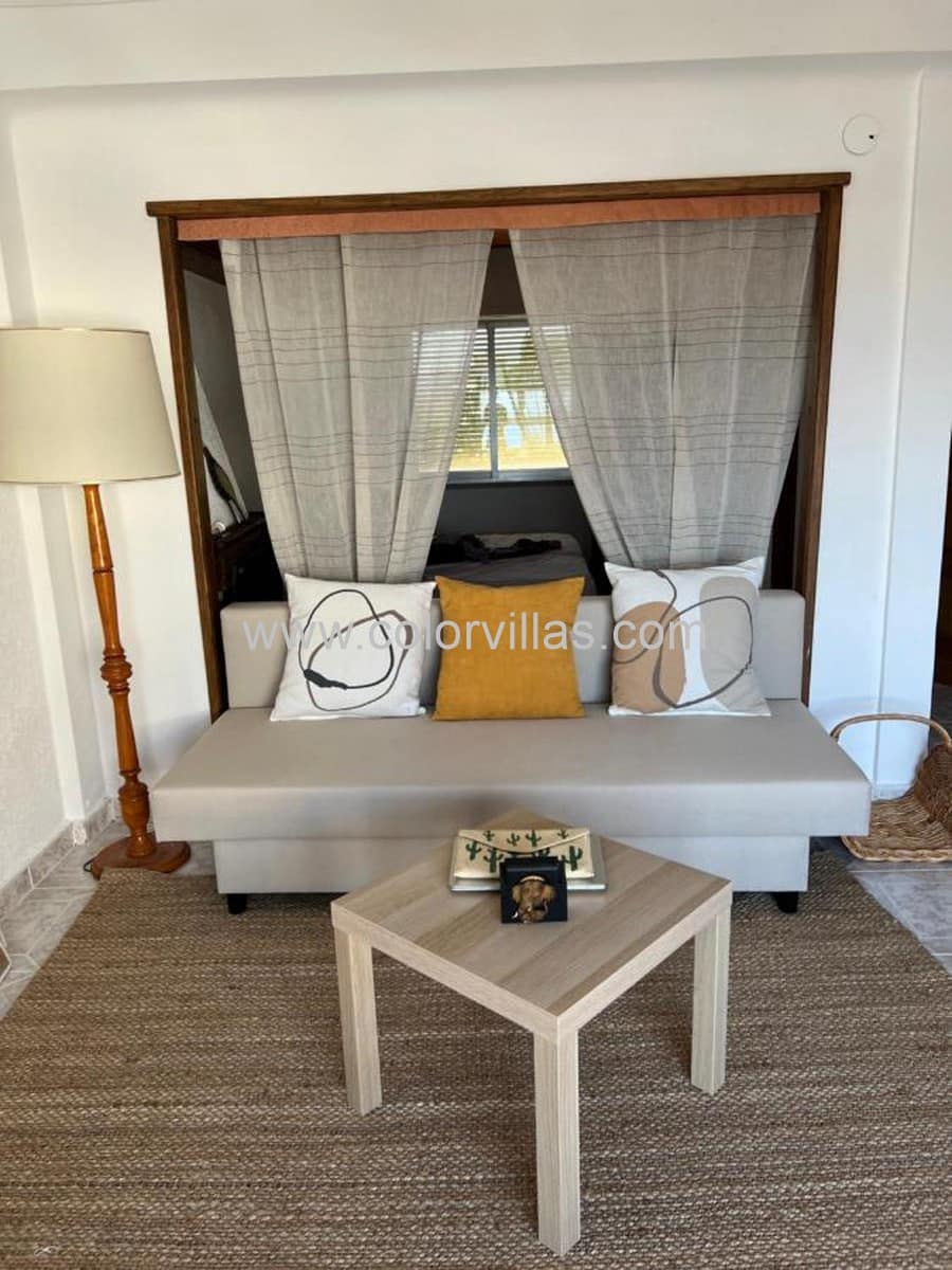 2 bedroom Apartment for sale in Denia with garage - € 191,000 (Ref: 9414639)