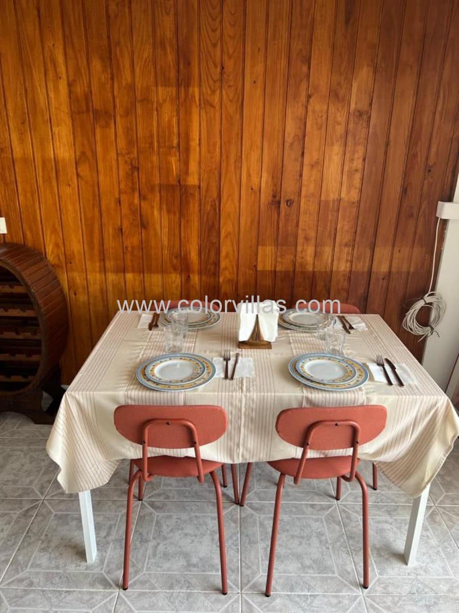 2 bedroom Apartment for sale in Denia with garage - € 191,000 (Ref: 9414639)