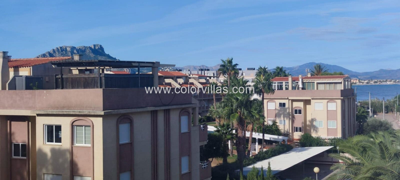 2 bedroom Apartment for sale in Denia with garage - € 191,000 (Ref: 9414639)