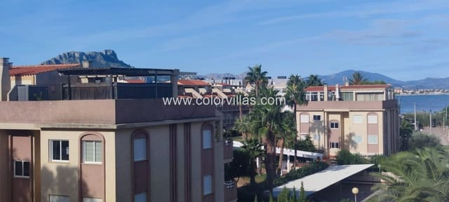 2 bedroom Apartment for sale in Dénia with garage - € 191,000 (Ref: 9414639)
