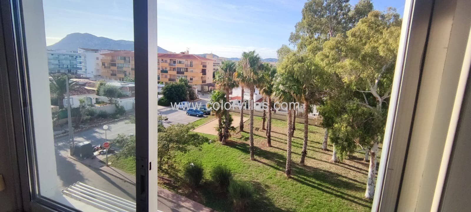 2 bedroom Apartment for sale in Denia with garage - € 191,000 (Ref: 9414639)