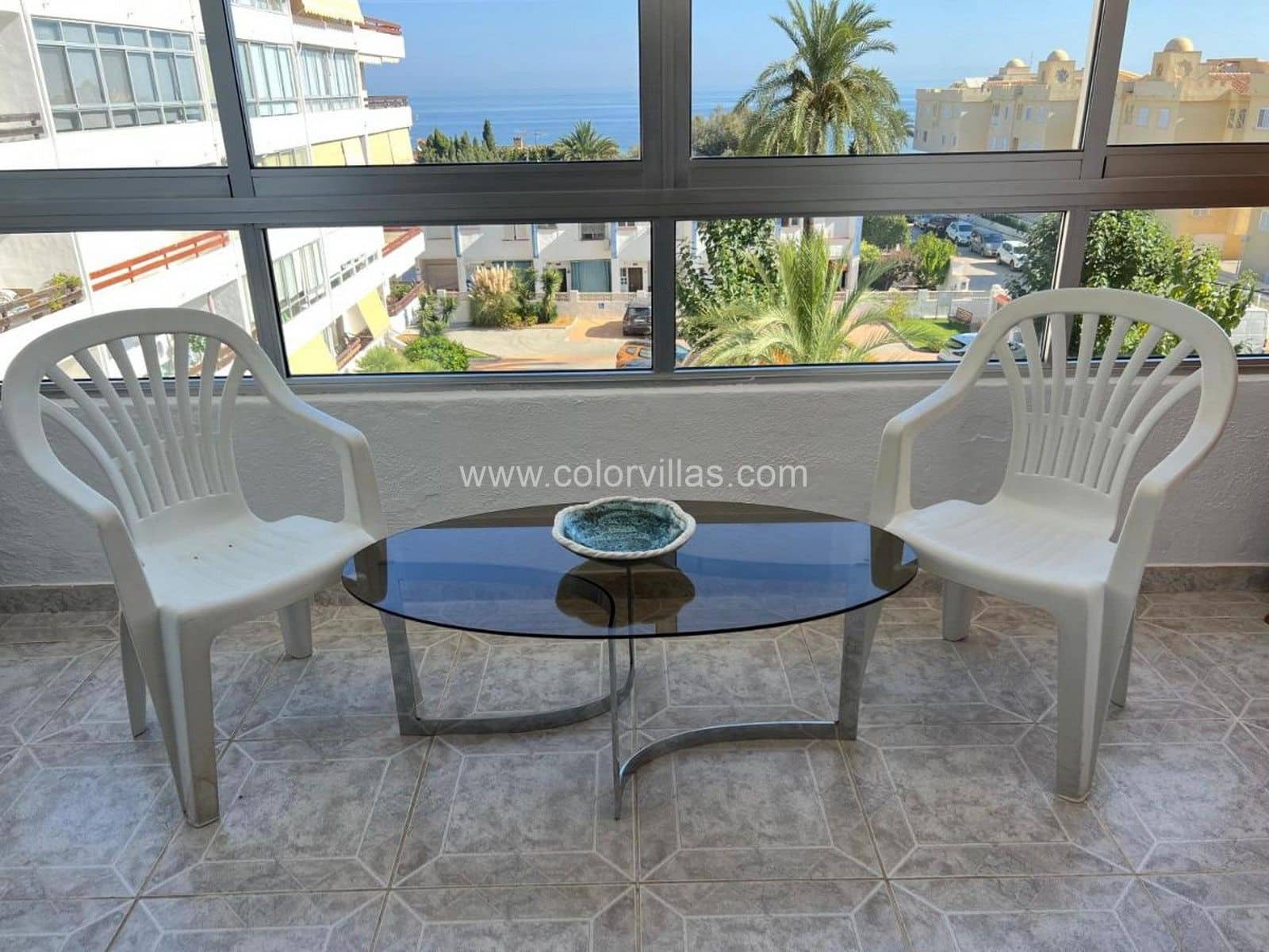 2 bedroom Apartment for sale in Denia with garage - € 191,000 (Ref: 9414639)
