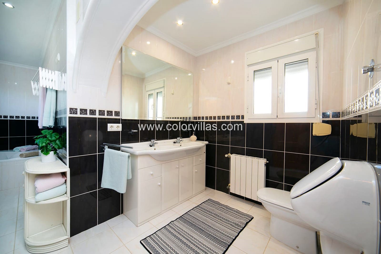 Chalet de 6 habitaciones en Moraira en venta con garaje - 799.500 € (Ref: 9414640)