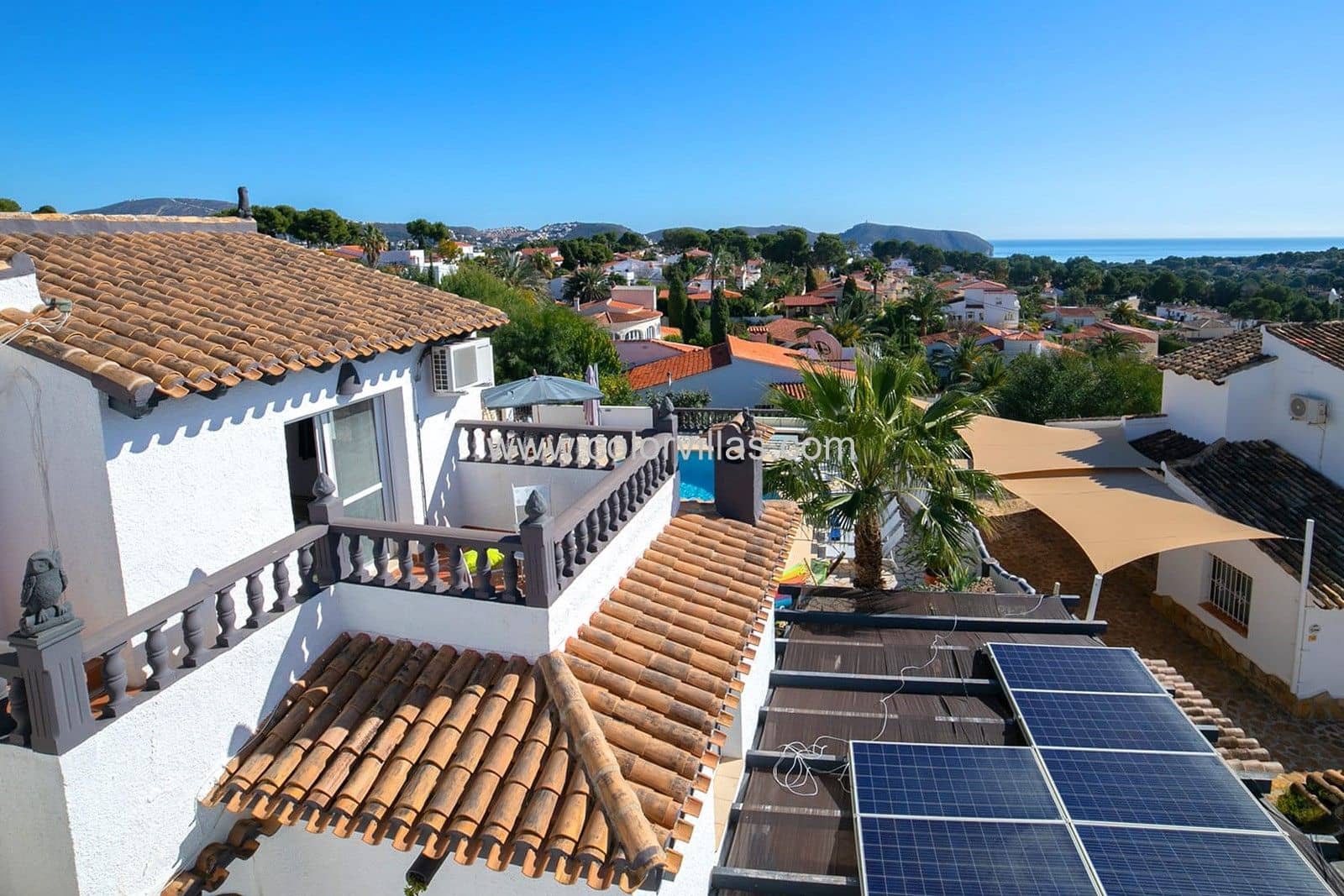 Chalet de 6 habitaciones en Moraira en venta con garaje - 799.500 € (Ref: 9414640)