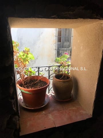 7 soverom Hus til salgs i Teulada Pueblo, Teulada-Moraira - € 210 000 (Ref: 9414641)