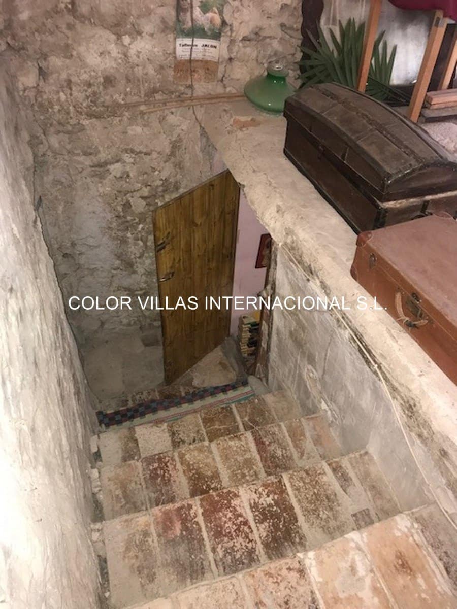 7 soverom Hus til salgs i Teulada - € 210 000 (Ref: 9414641)