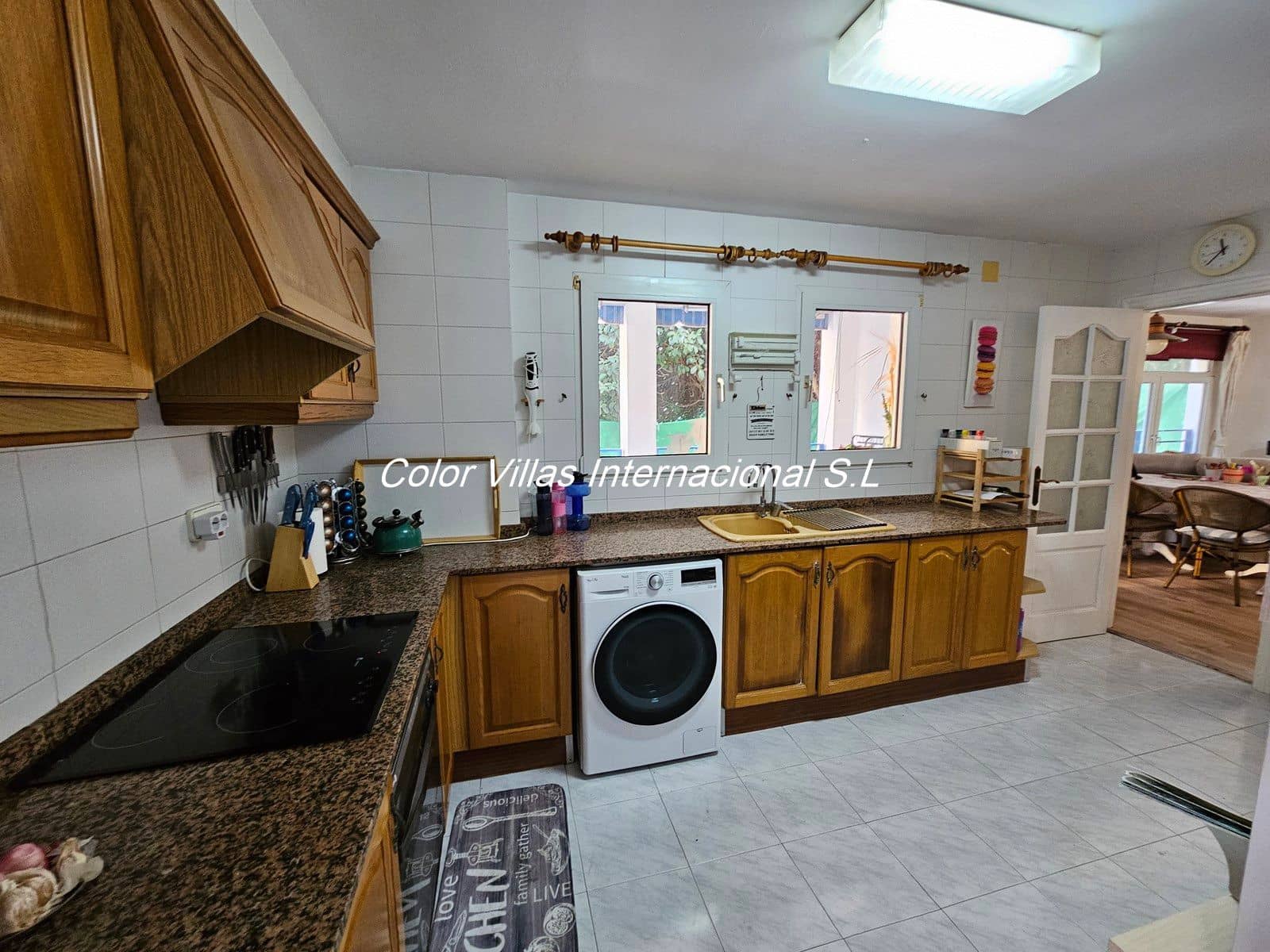 2 soveværelse Lejlighed til salg i Moraira - € 333.000 (Ref: 9414642)