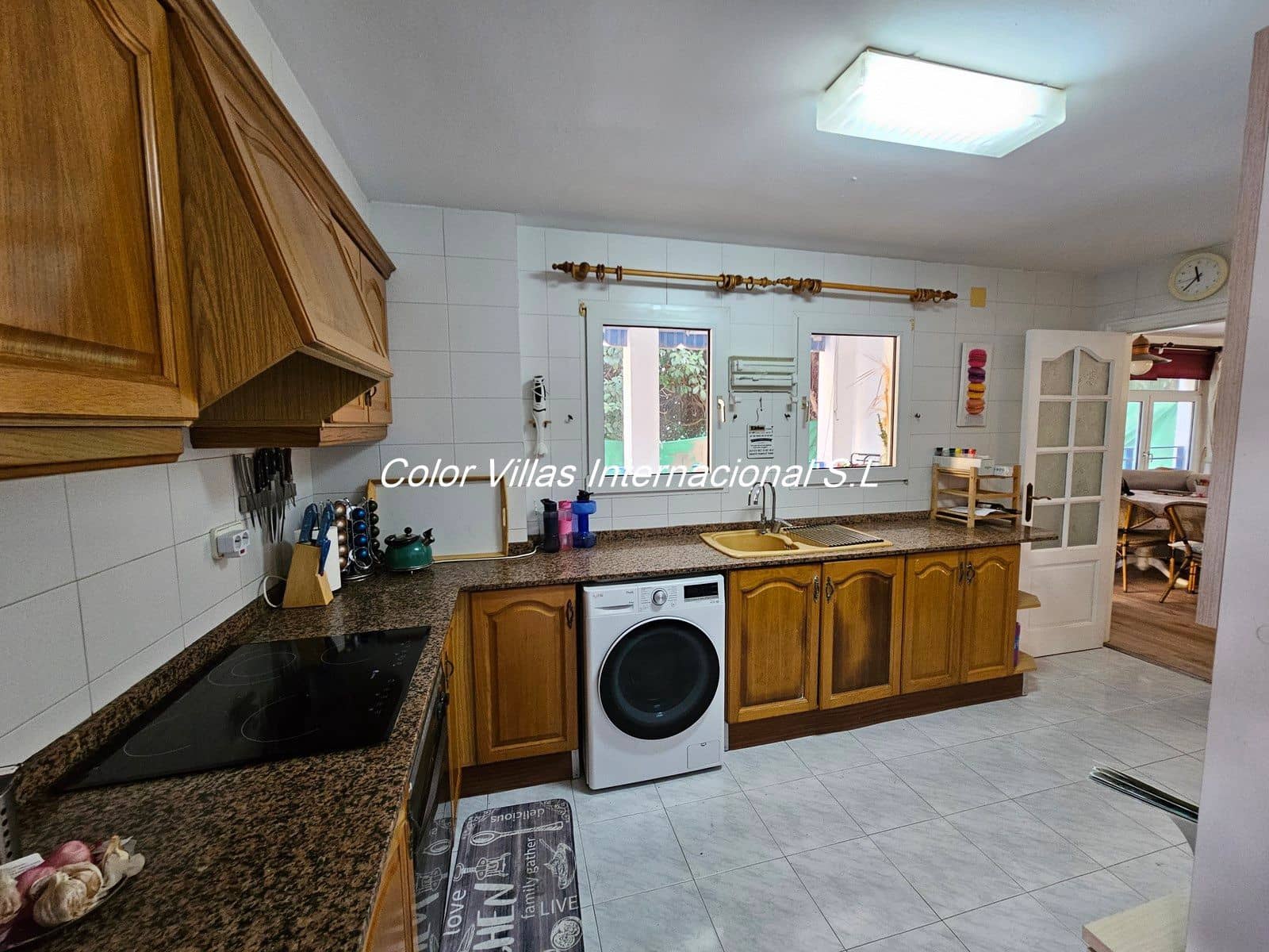 2 soveværelse Lejlighed til salg i Moraira - € 333.000 (Ref: 9414642)