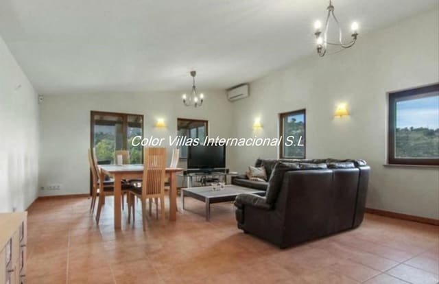 6 makuuhuone Maalaistalo myytävänä paikassa Benissa mukana uima-altaan 
autotalli - 995 000 € (Ref: 9414644)