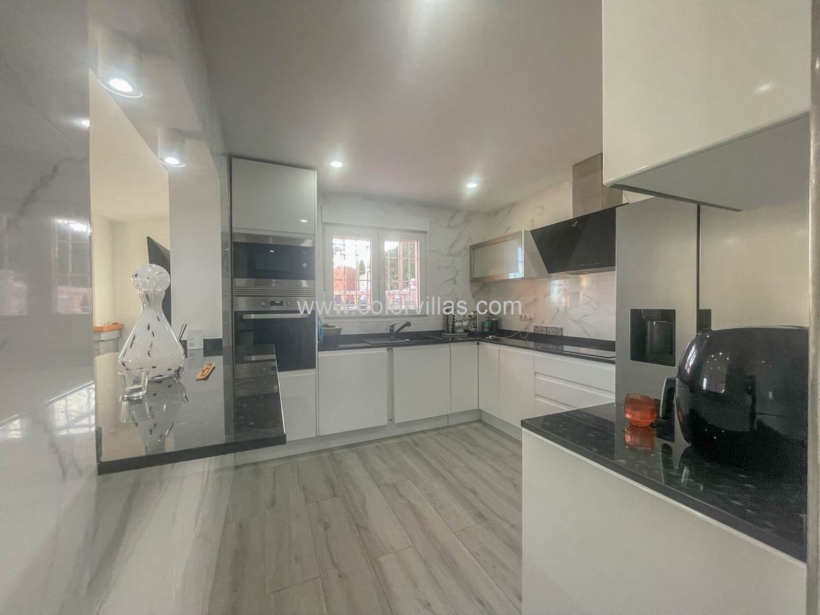 3 Zimmer Villa zu verkaufen in Calpe / Calp mit Garage - 535.000 € (Ref: 9414646)