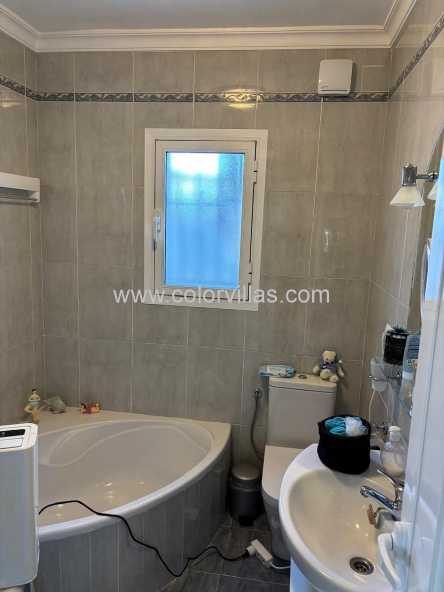 Chalet de 3 habitaciones en Benissa en venta - 483.000 € (Ref: 9414659)