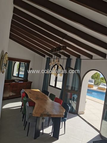 Chalet de 6 habitaciones en Cumbre del Sol, Benitachell / Benitatxell en venta - 690.000 € (Ref: 9414660)