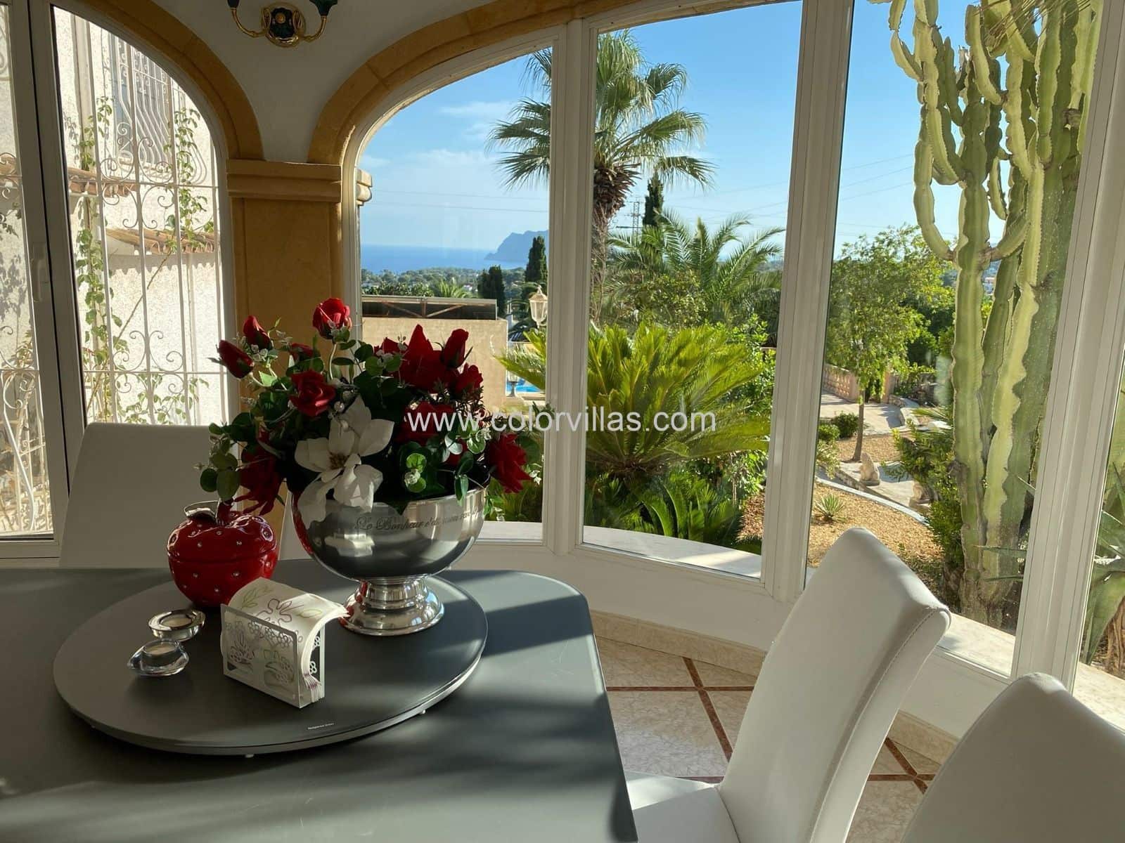 4 sypialnia Willa na sprzedaż w Benissa z basenem garażem - 1 130 000 € (Ref: 9414661)