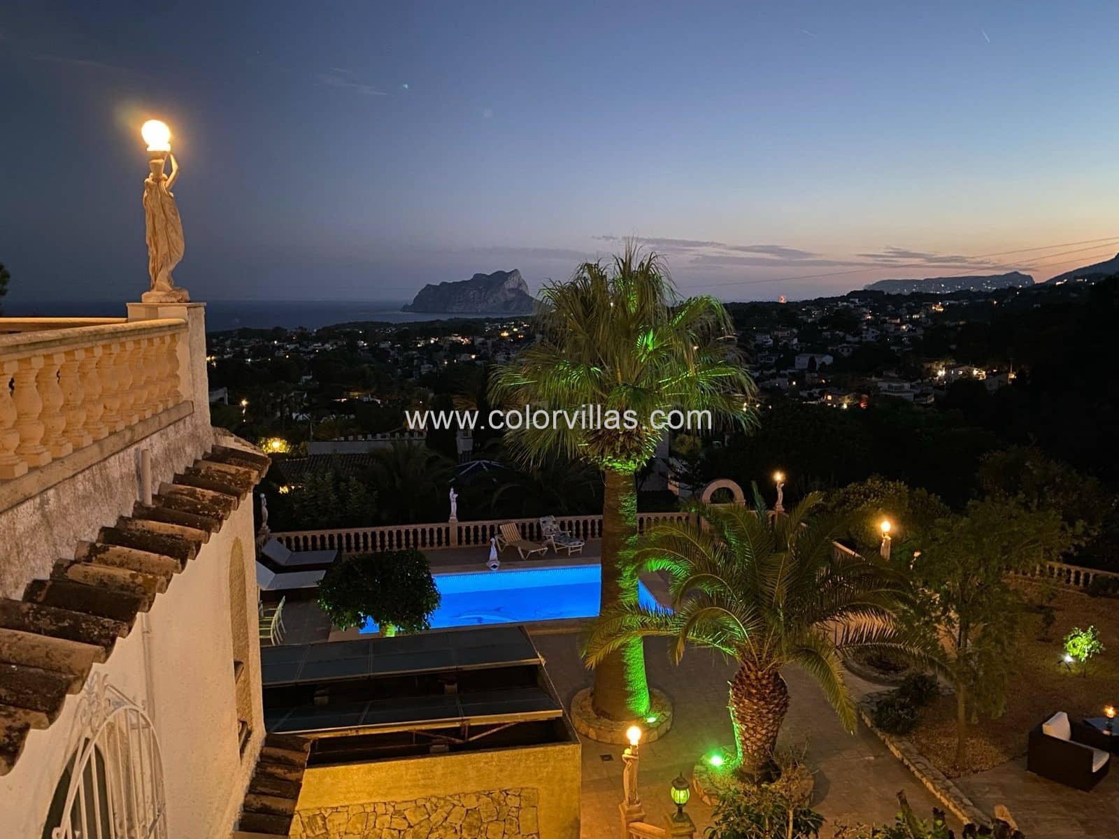 4 sypialnia Willa na sprzedaż w Benissa z basenem garażem - 1 130 000 € (Ref: 9414661)