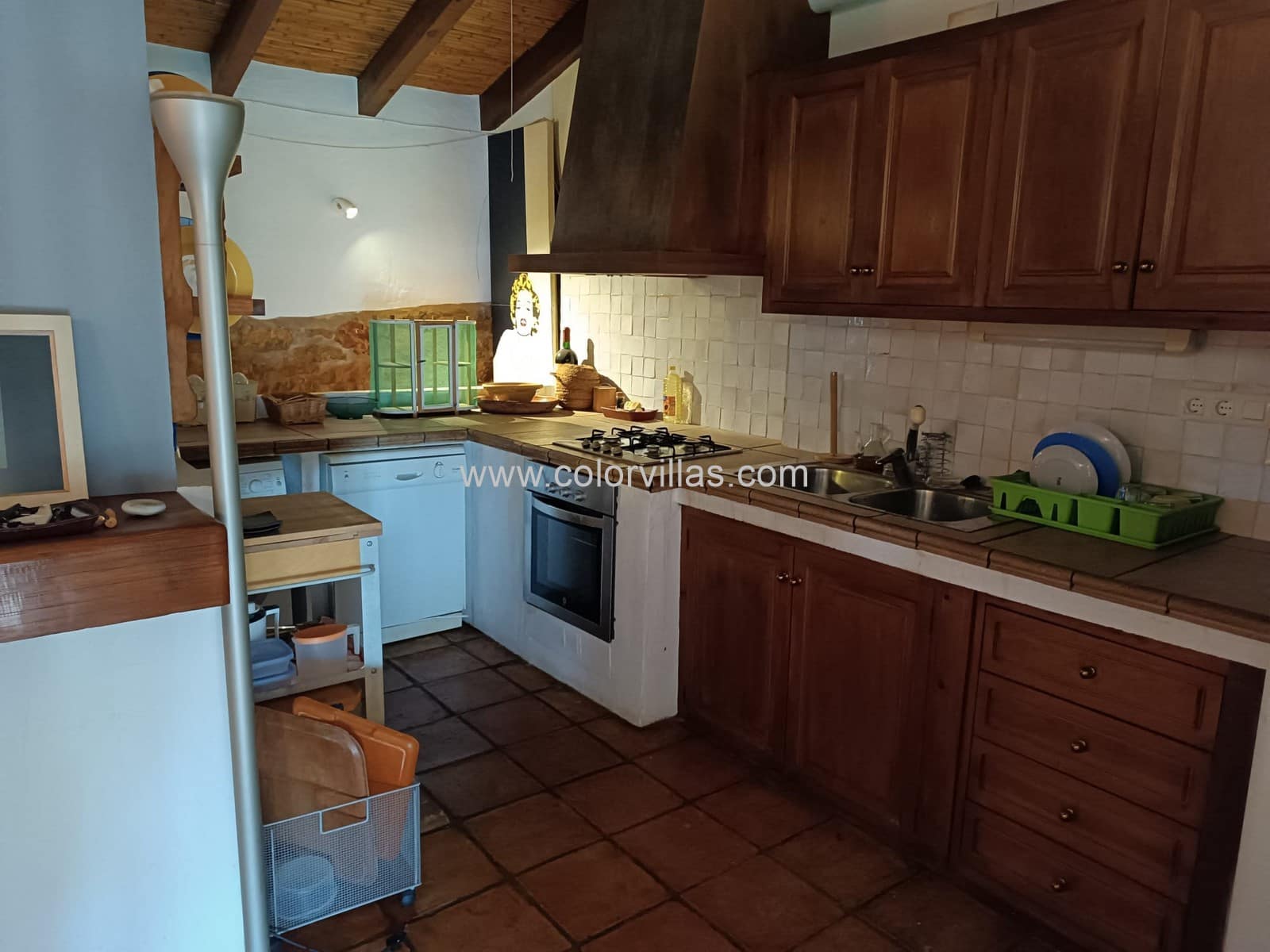 6 bedroom Villa for sale in Benissa with garage - € 798,000 (Ref: 9414663)