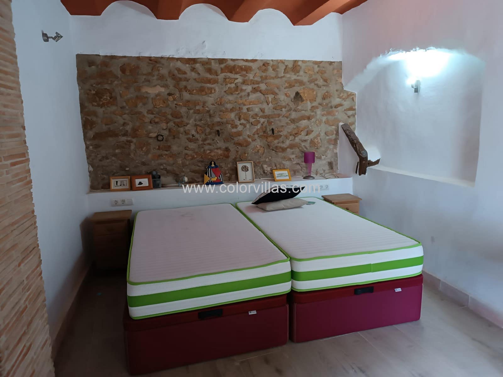 6 bedroom Villa for sale in Benissa with garage - € 798,000 (Ref: 9414663)