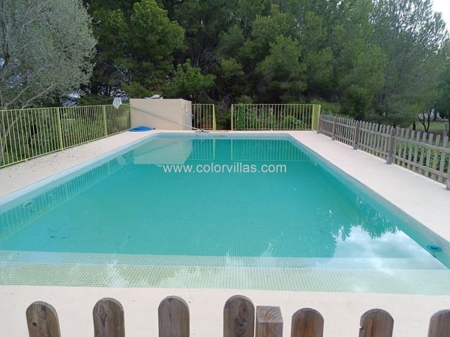 6 bedroom Villa for sale in Benissa with garage - € 798,000 (Ref: 9414663)