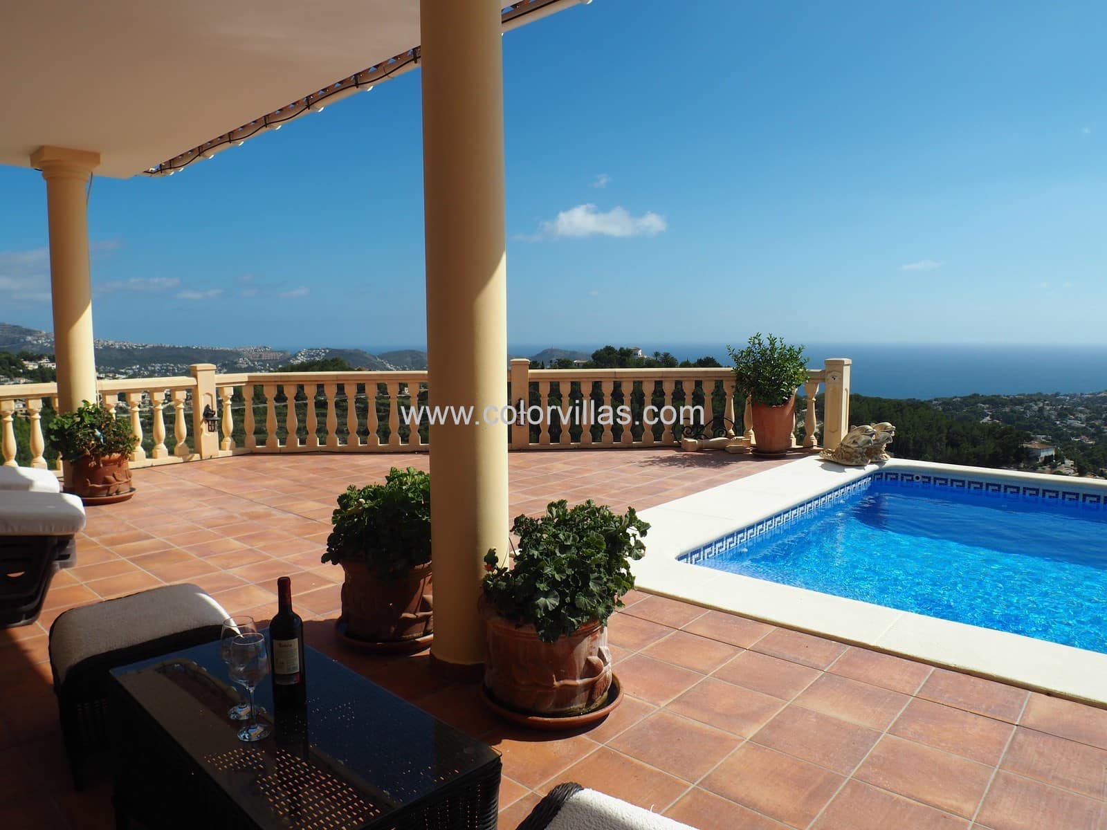 4 bedroom Villa for sale in Moraira with garage - € 1,350,000 (Ref: 9414670)