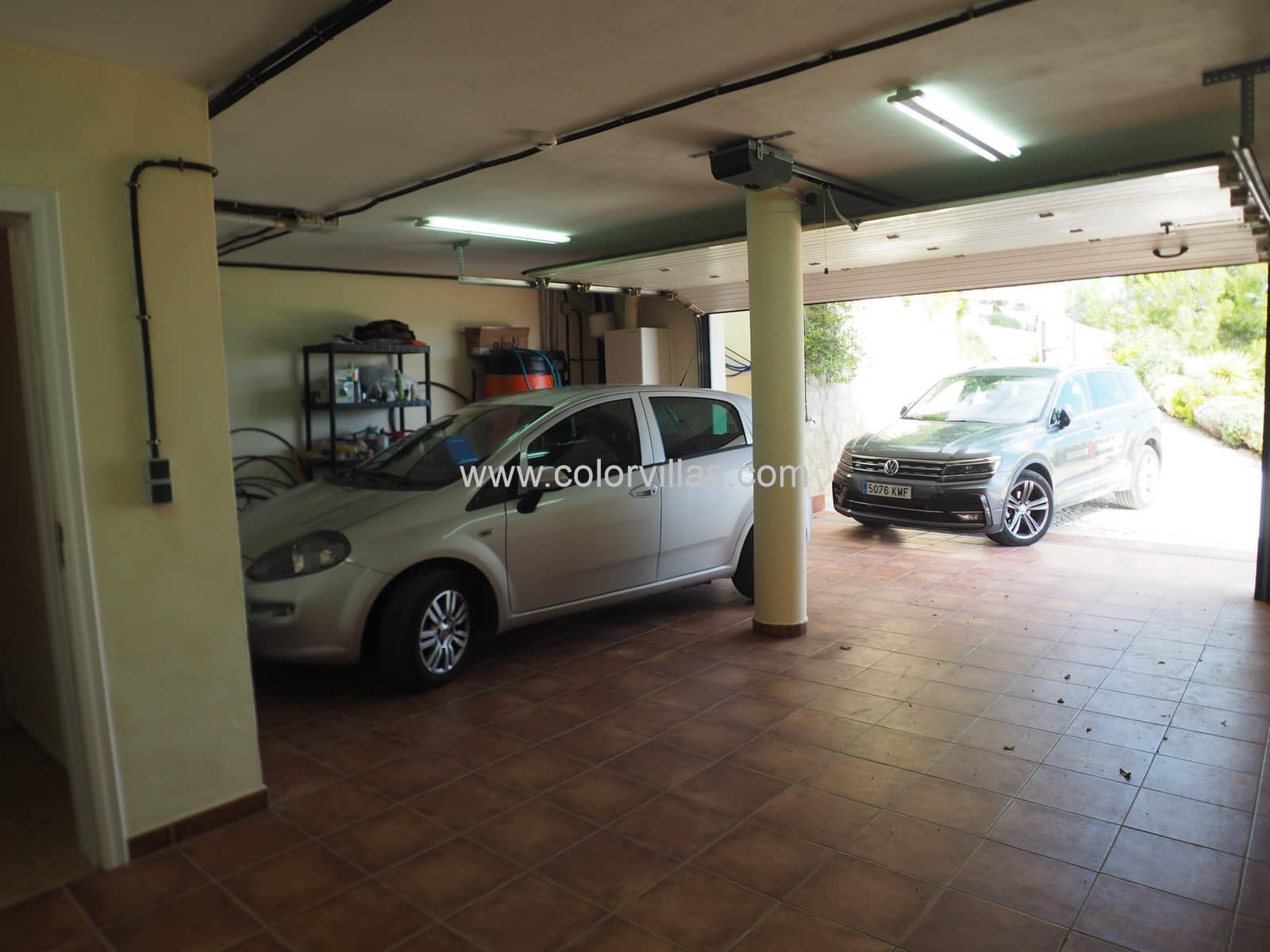 4 bedroom Villa for sale in Moraira with garage - € 1,350,000 (Ref: 9414670)