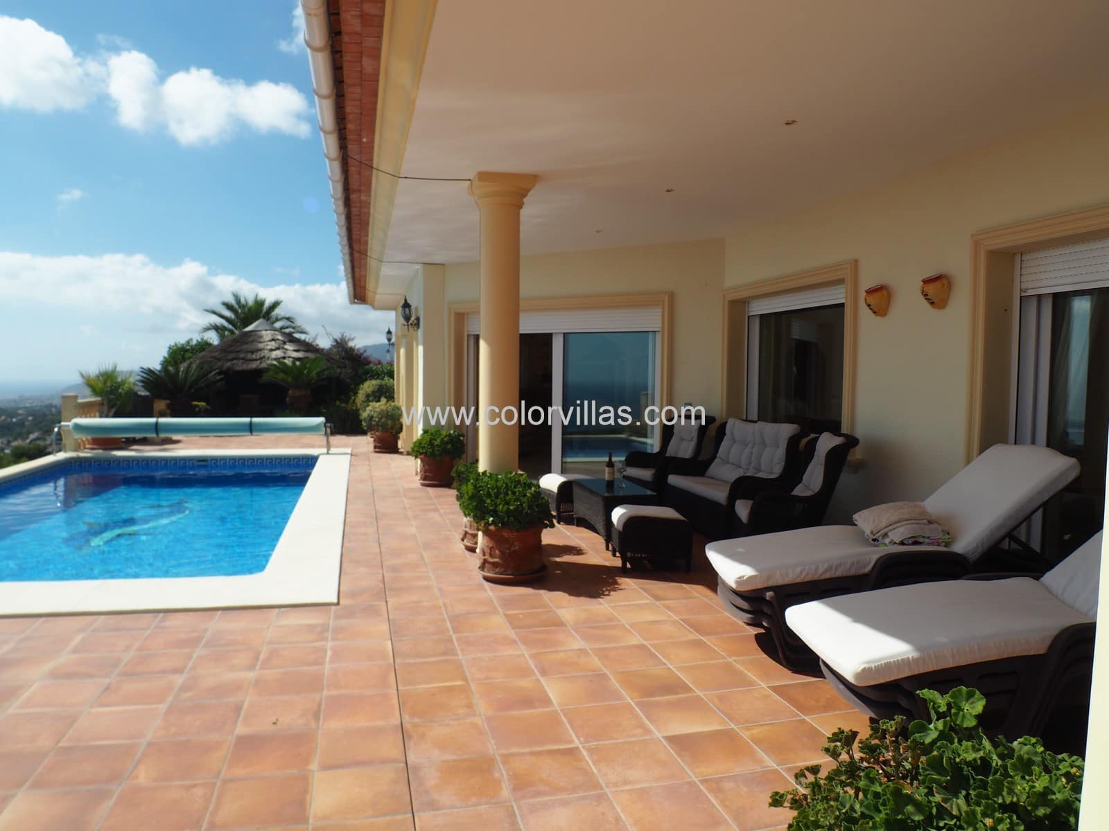 4 bedroom Villa for sale in Moraira with garage - € 1,350,000 (Ref: 9414670)