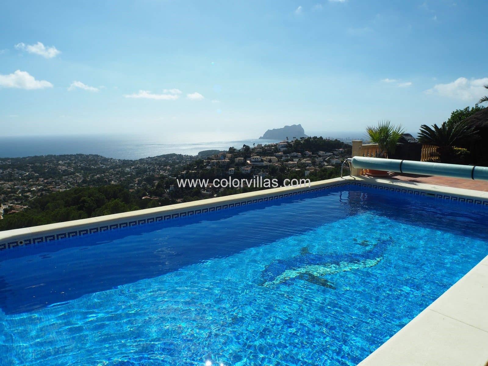 4 bedroom Villa for sale in Moraira with garage - € 1,350,000 (Ref: 9414670)