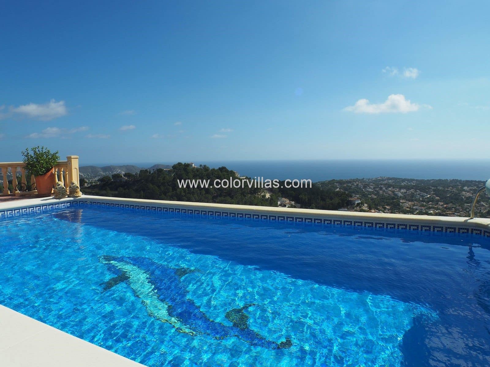 4 bedroom Villa for sale in Moraira with garage - € 1,350,000 (Ref: 9414670)