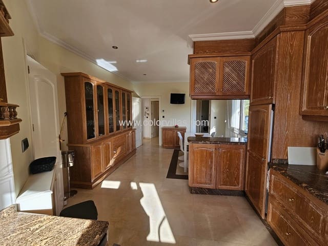 Chalet de 7 habitaciones en Moraira, Teulada-Moraira en venta con piscina garaje - 4.150.000 € (Ref: 9414671)