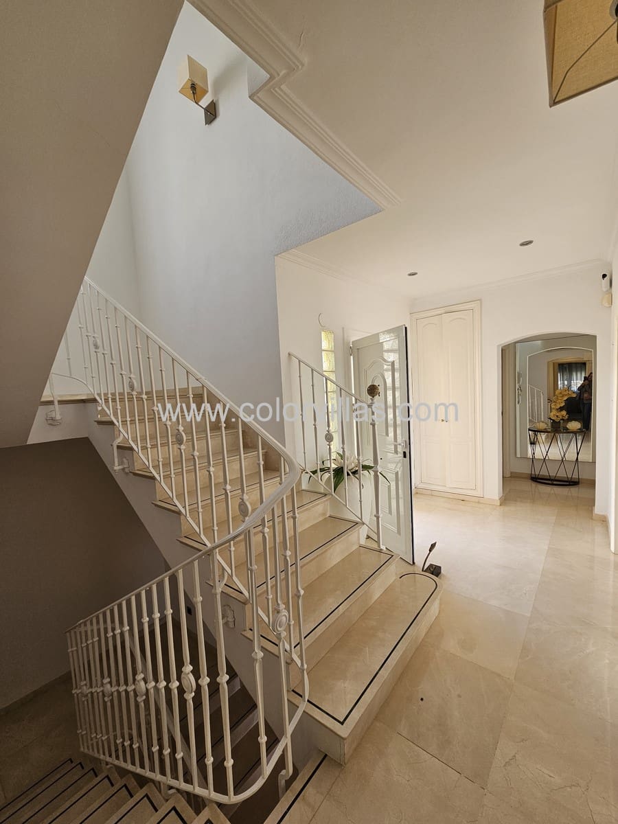 7 bedroom Villa for sale in Moraira with pool garage - € 4,150,000 (Ref: 9414671)