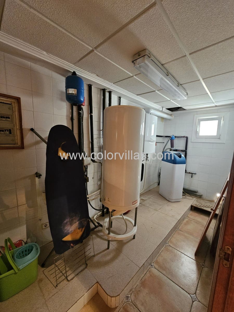 7 bedroom Villa for sale in Moraira with pool garage - € 4,150,000 (Ref: 9414671)