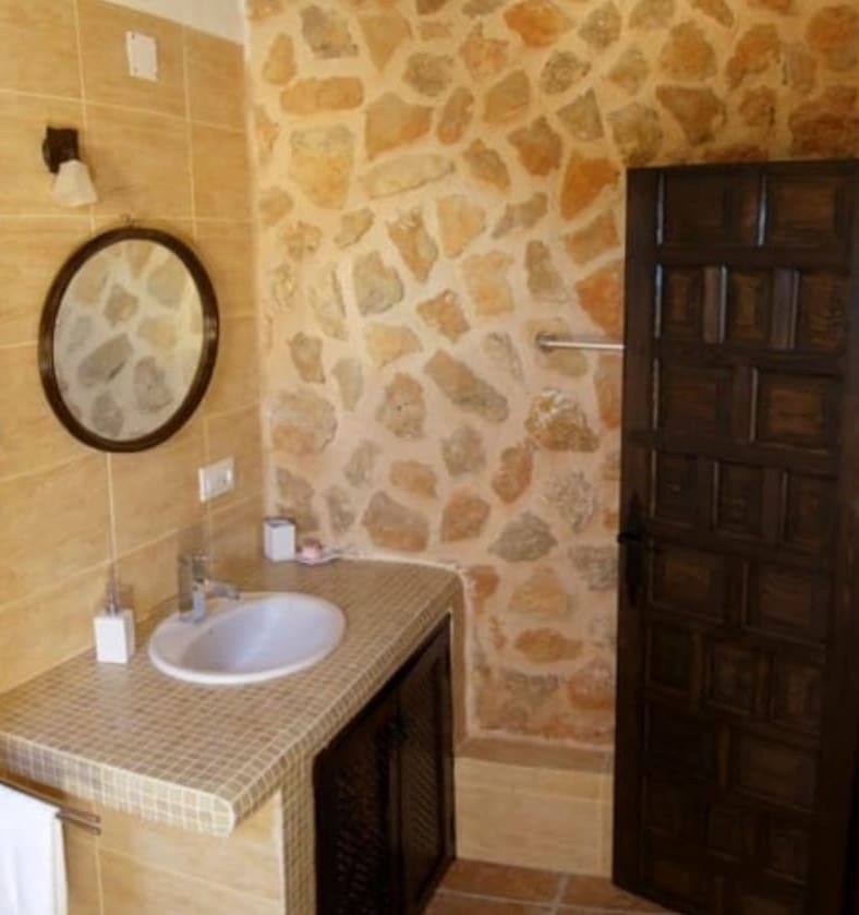 6 makuuhuone Maalaistalo myytävänä paikassa Benissa mukana uima-altaan 
autotalli - 1 390 000 € (Ref: 9414673)