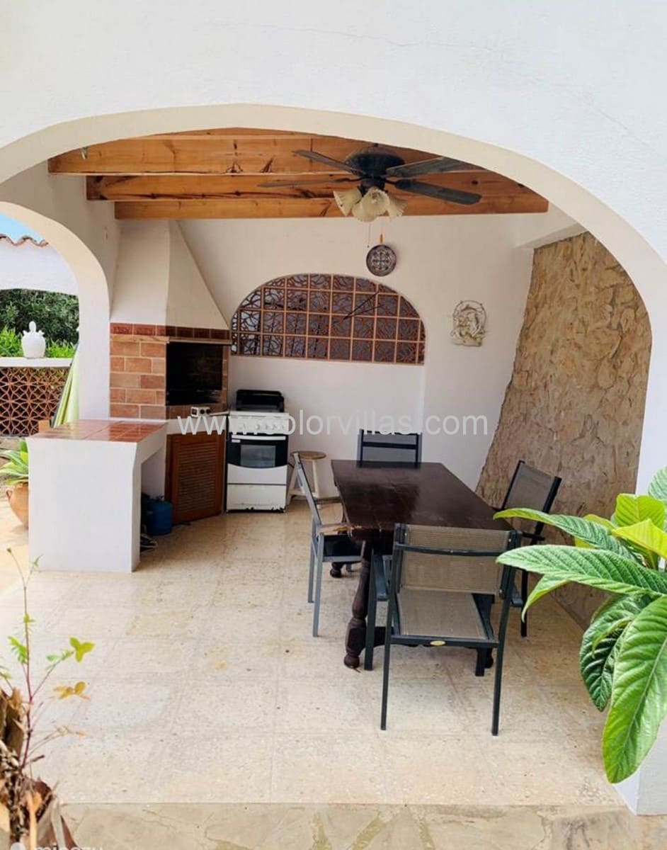 4 makuuhuone Huvila myytävänä paikassa Moraira mukana 
autotalli - 895 000 € (Ref: 9414674)