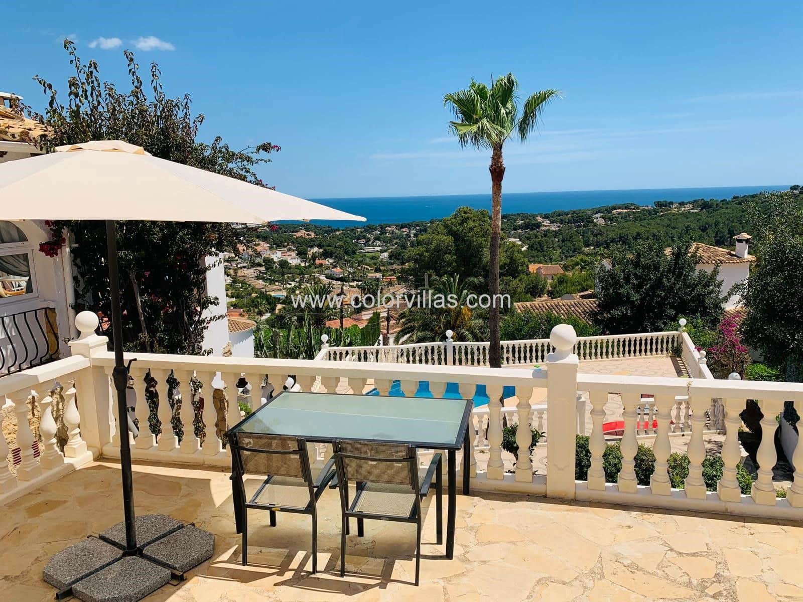 4 makuuhuone Huvila myytävänä paikassa Moraira mukana 
autotalli - 895 000 € (Ref: 9414674)