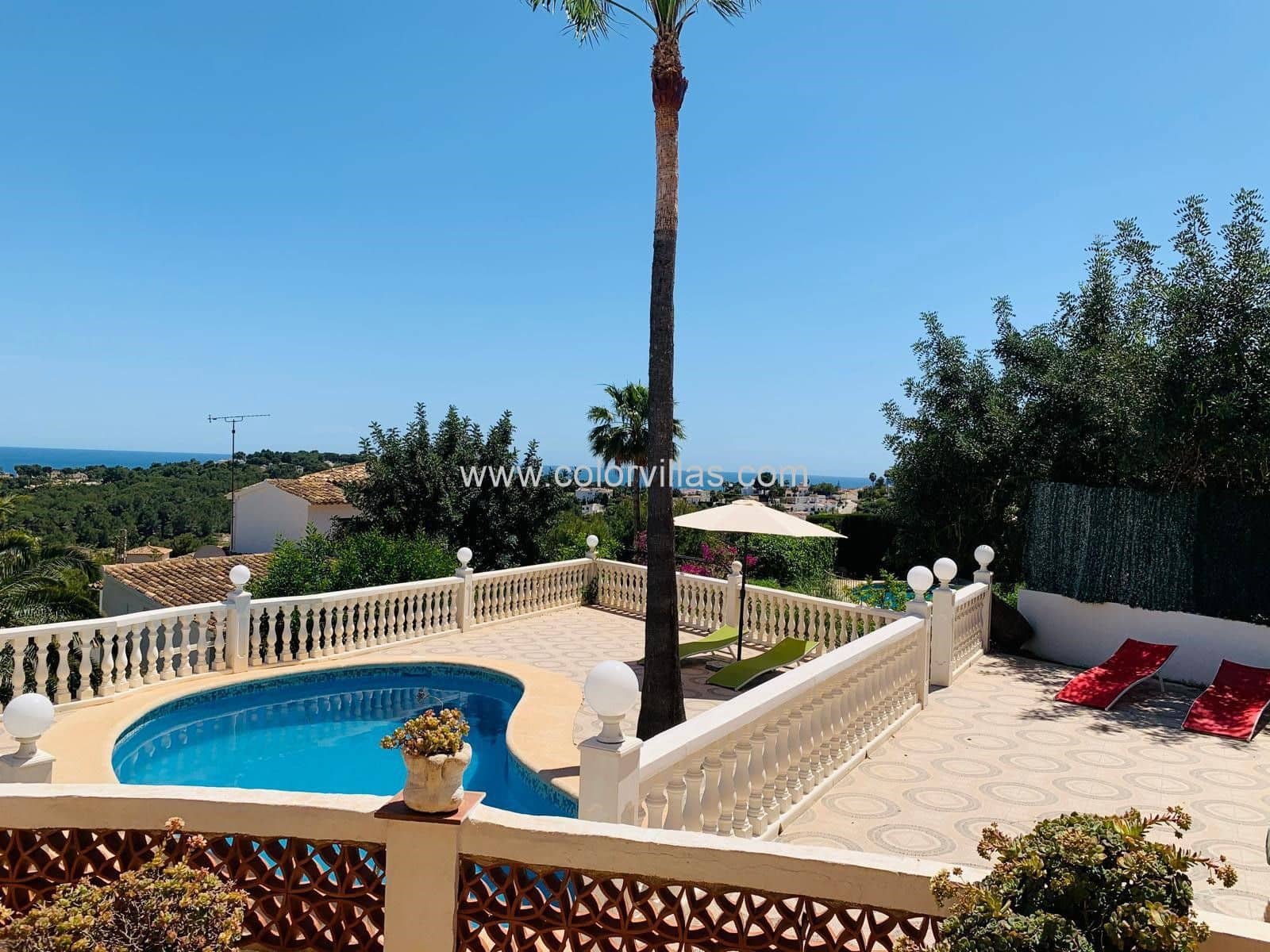 4 makuuhuone Huvila myytävänä paikassa Moraira mukana 
autotalli - 895 000 € (Ref: 9414674)