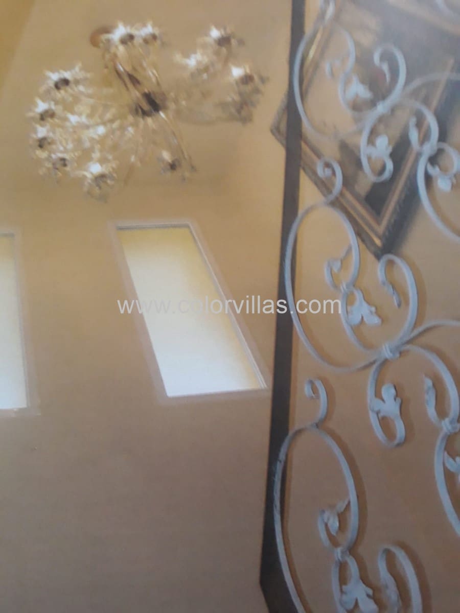 5 Zimmer Villa zu verkaufen in Altea mit Pool Garage - 1.300.000 € (Ref: 9414675)