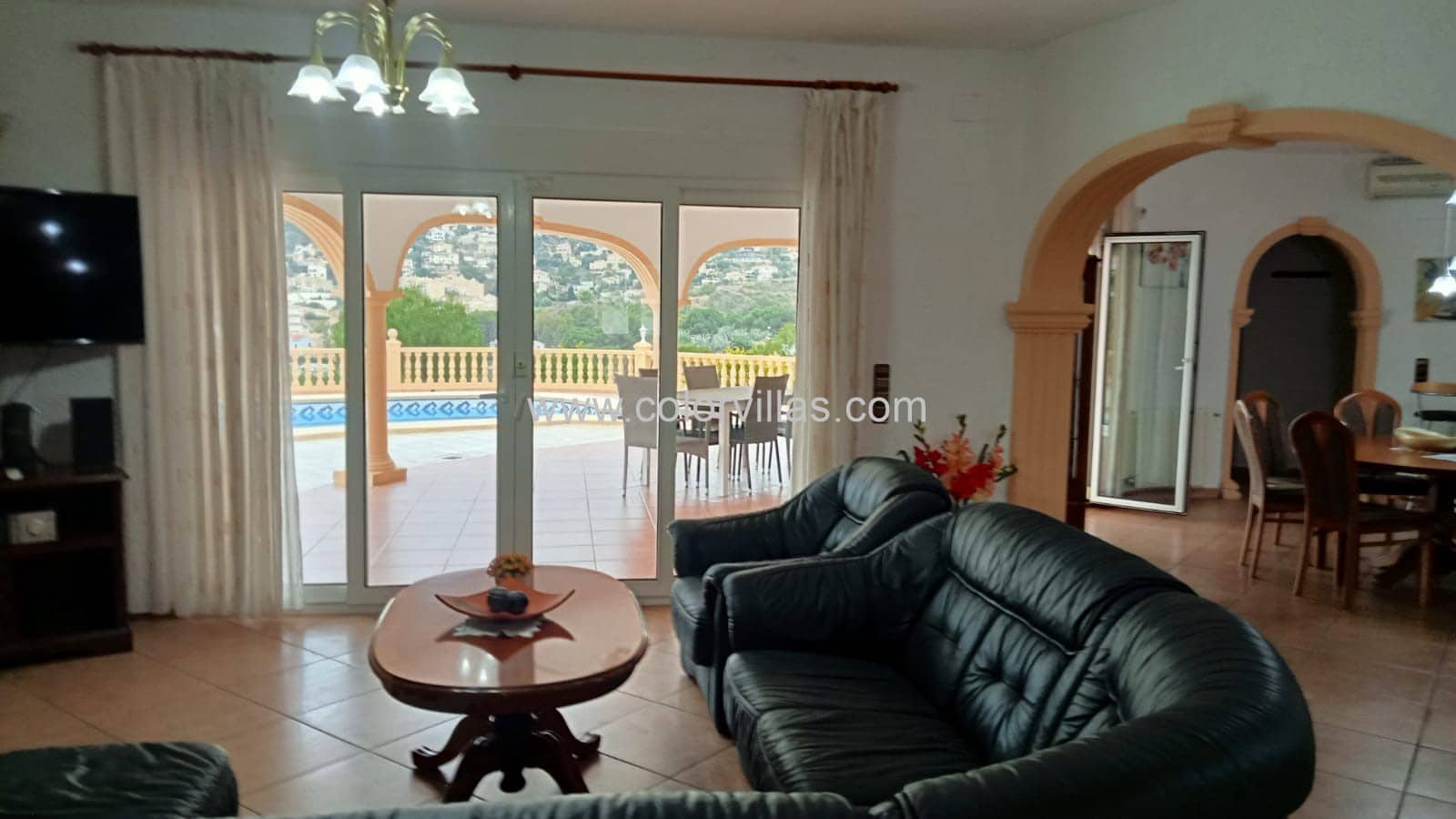 5 bedroom Villa for sale in Calpe / Calp with garage - € 950,000 (Ref: 9414677)
