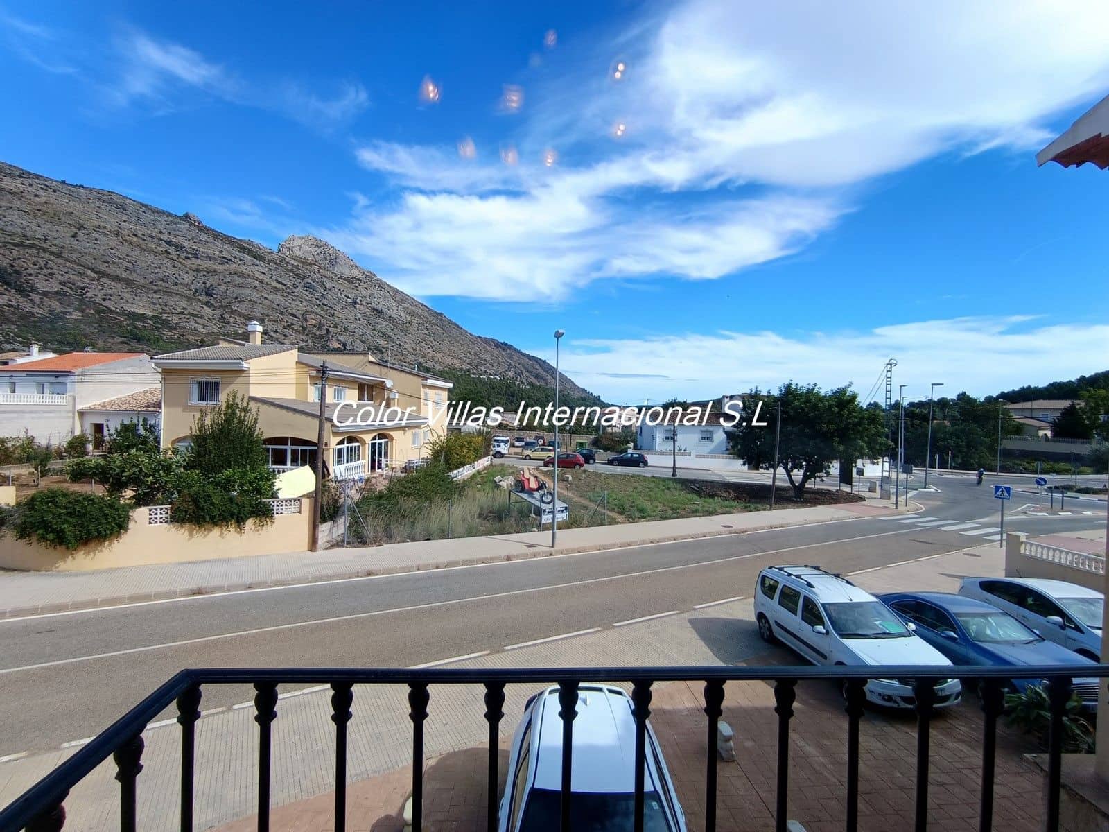 Semi-detached Villa for sale in Benigembla / Benichembla with garage - € 210,500 (Ref: 9414678)