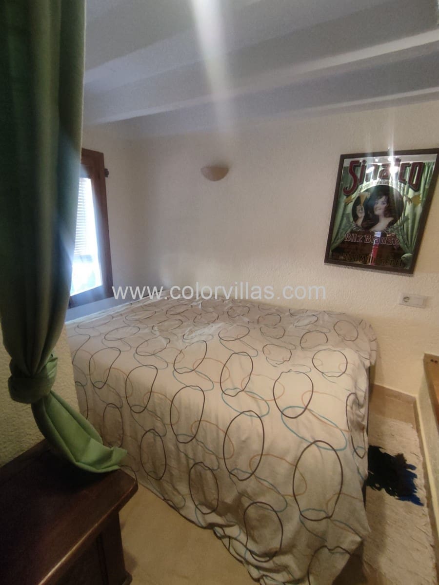 3 makuuhuone Huvila myytävänä paikassa Benissa mukana 
autotalli - 485 000 € (Ref: 9414680)