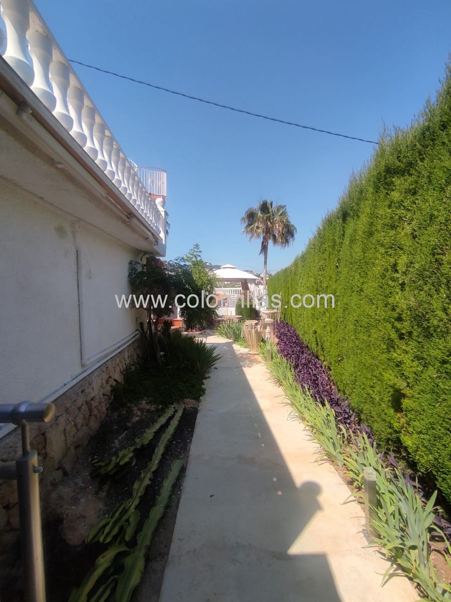 3 makuuhuone Huvila myytävänä paikassa Benissa mukana 
autotalli - 485 000 € (Ref: 9414680)