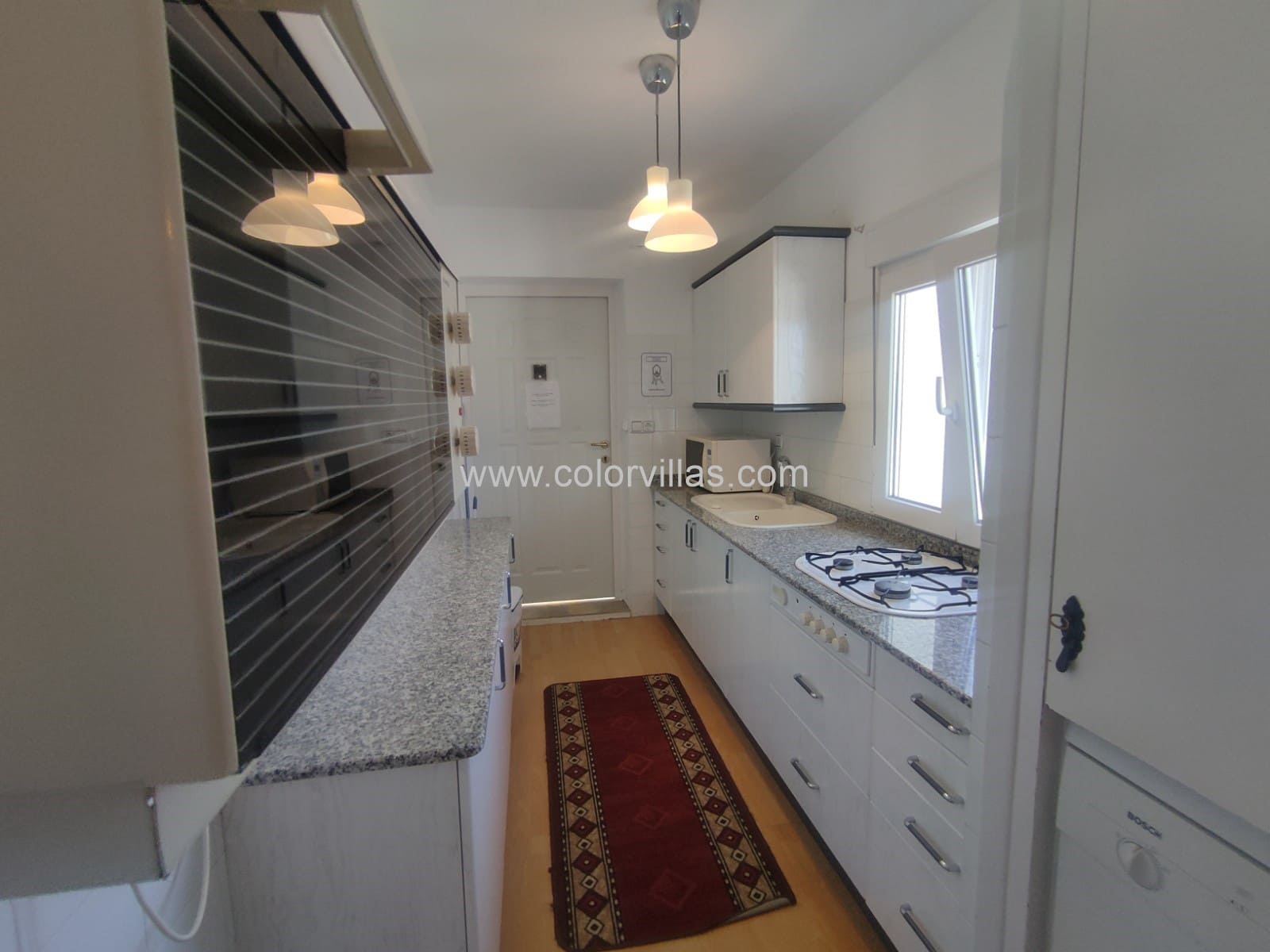 3 makuuhuone Huvila myytävänä paikassa Benissa mukana 
autotalli - 485 000 € (Ref: 9414680)