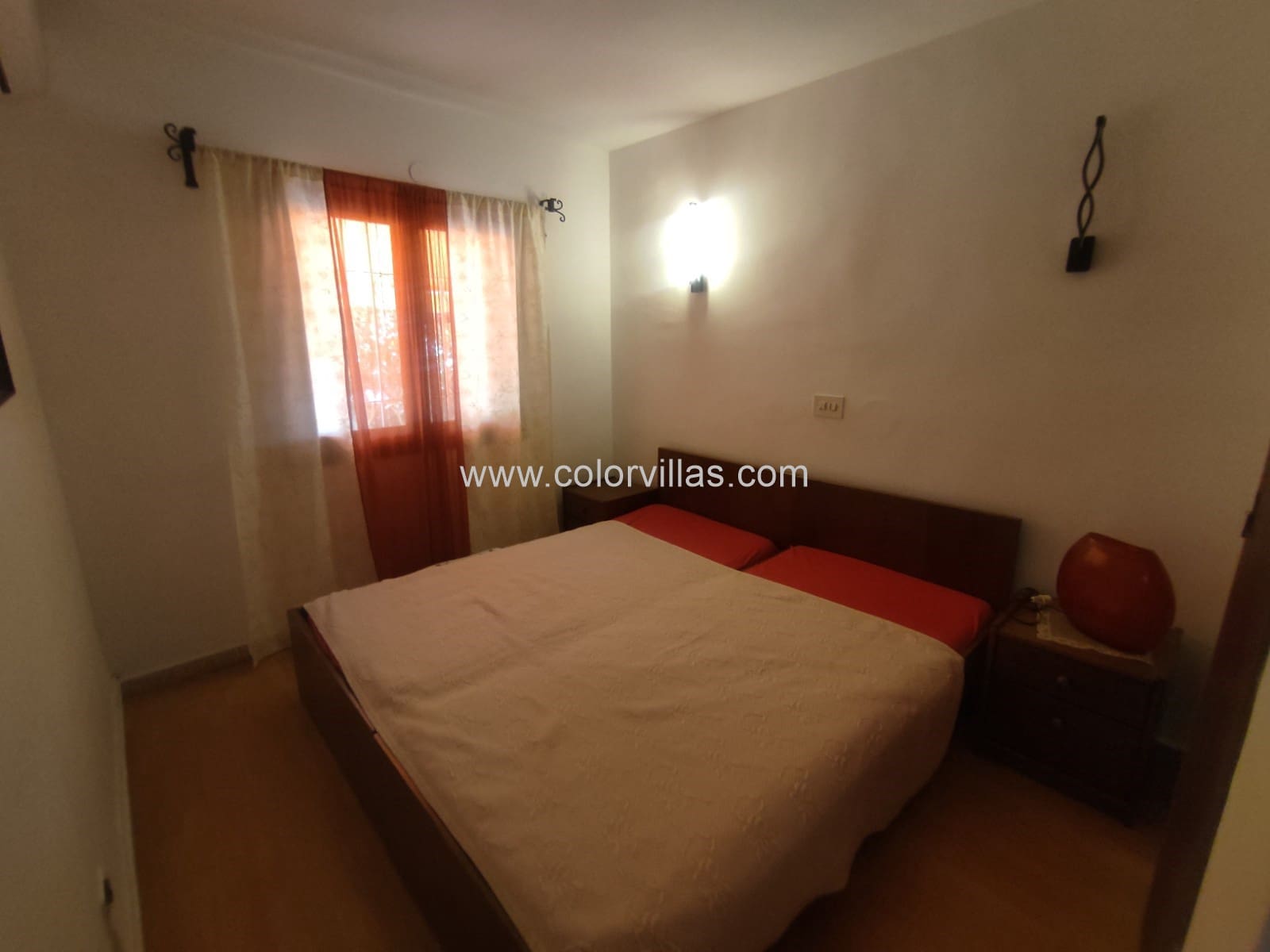 3 makuuhuone Huvila myytävänä paikassa Benissa mukana 
autotalli - 485 000 € (Ref: 9414680)