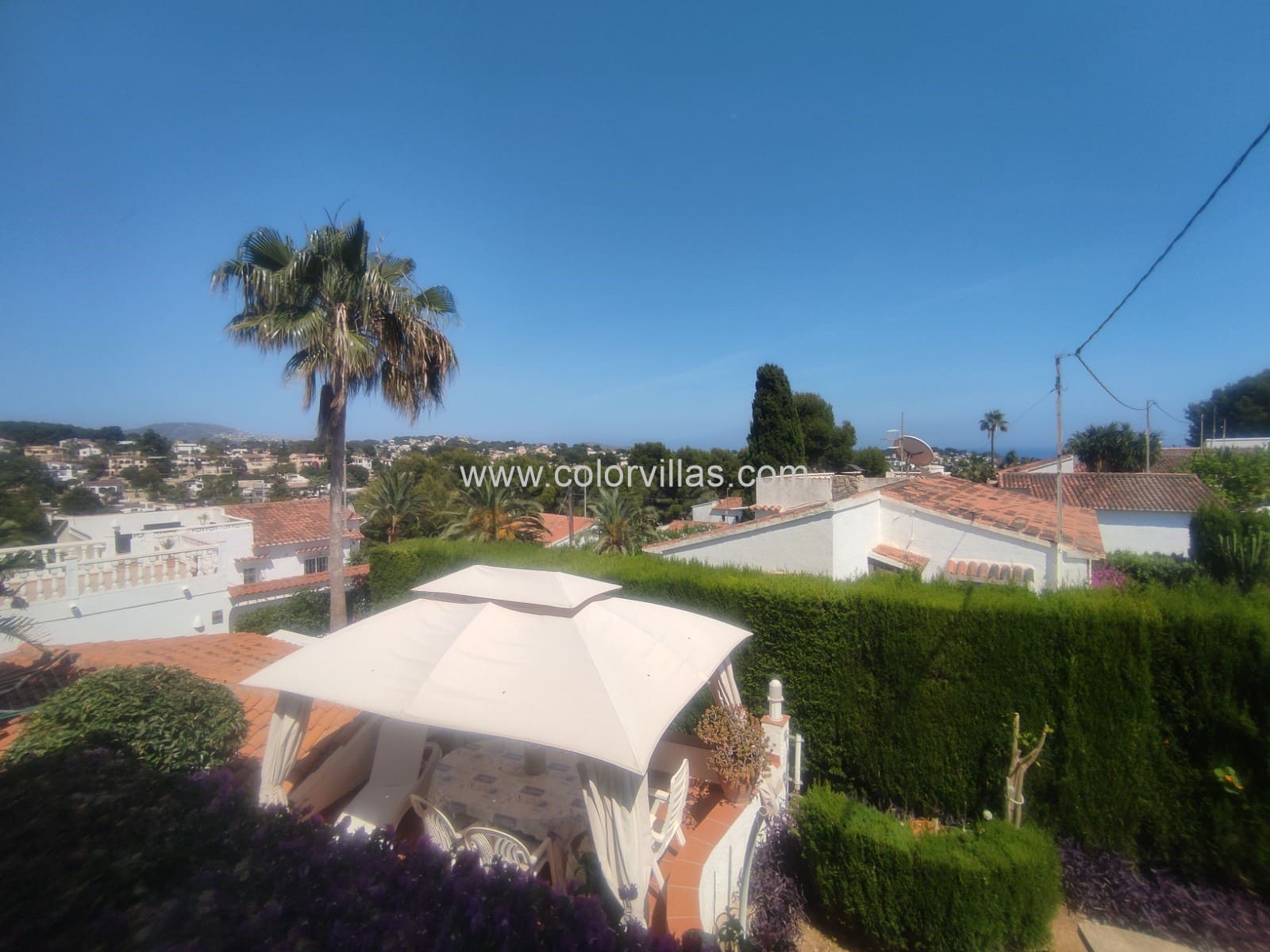 3 makuuhuone Huvila myytävänä paikassa Benissa mukana 
autotalli - 485 000 € (Ref: 9414680)