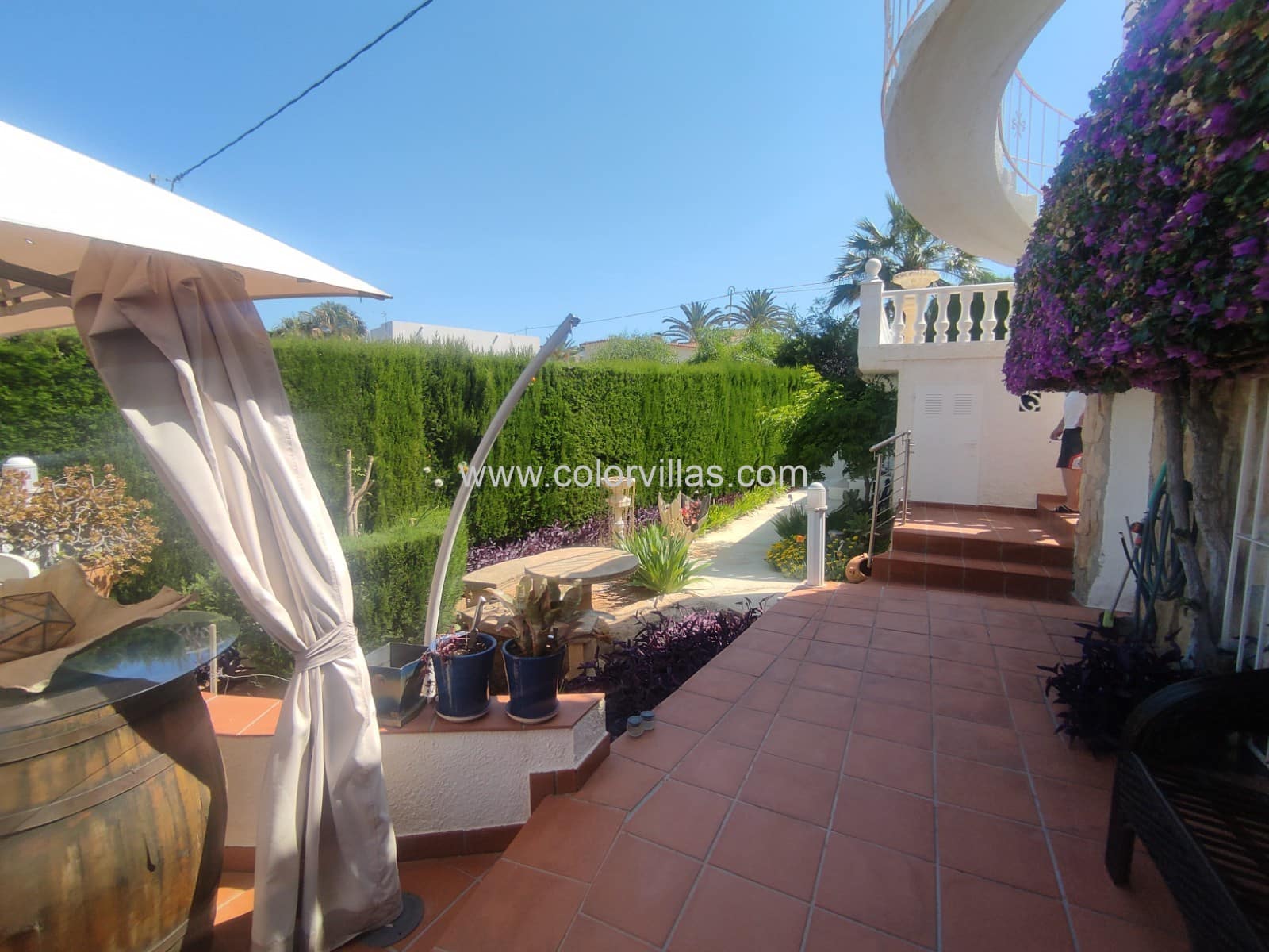 3 makuuhuone Huvila myytävänä paikassa Benissa mukana 
autotalli - 485 000 € (Ref: 9414680)